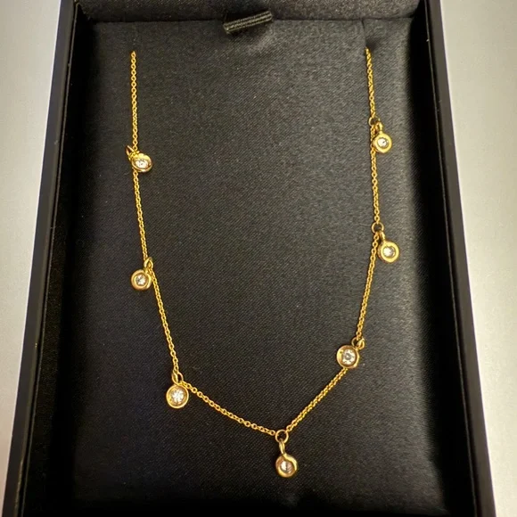 Roberto Coin 18K Yellow Gold Seven-Station Diamond Necklace - Picture 9 of 15